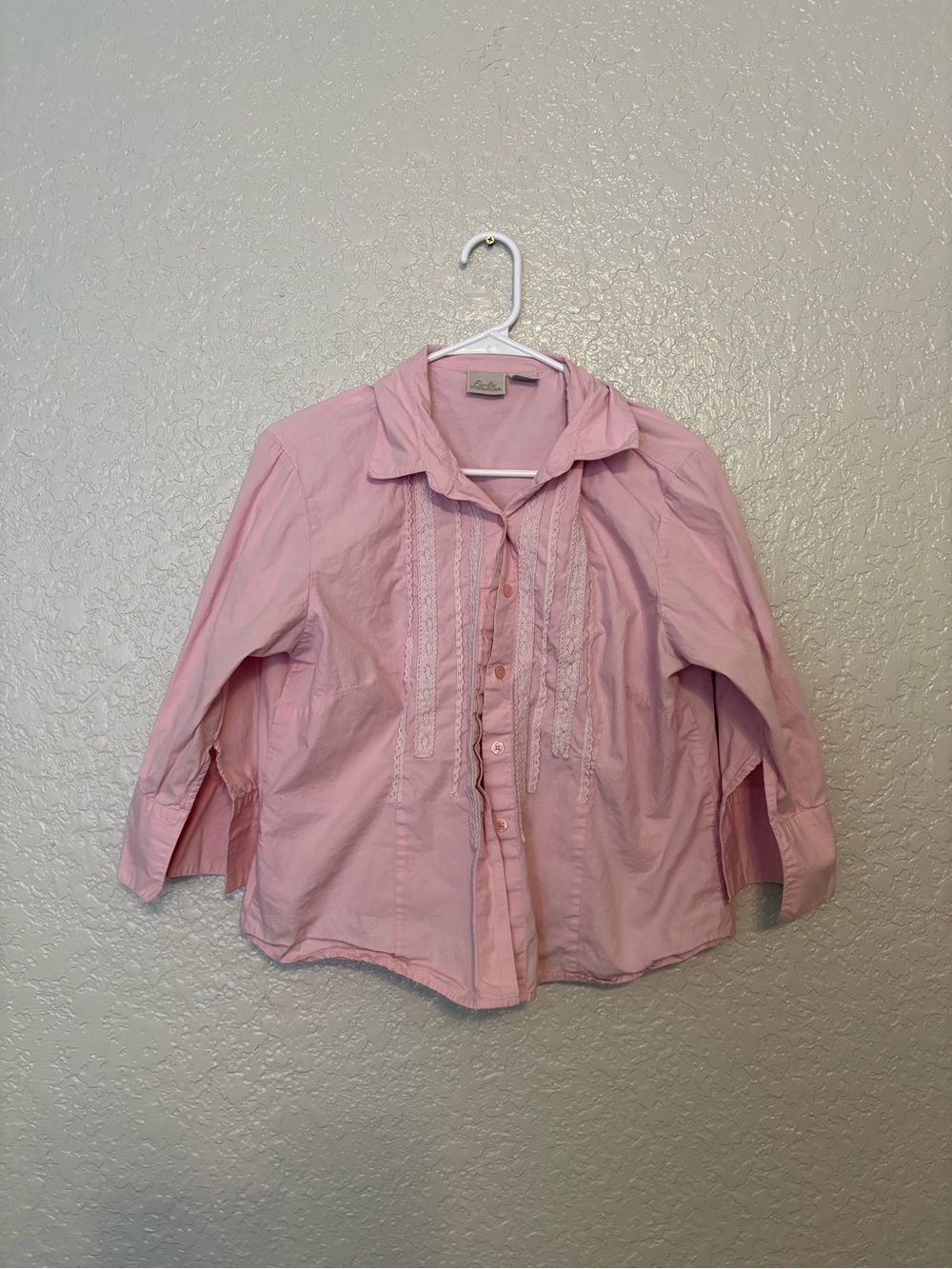 Light Pink 100% Cotton Vintage Button-Down Blouse with Lace Trim 3/4 Sleeves